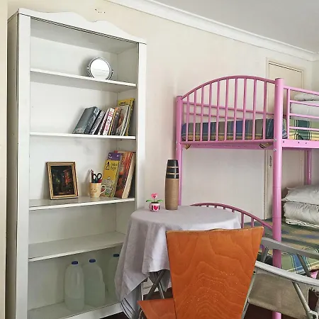 Cherry House & Self Catering Leeds (West Yorkshire)